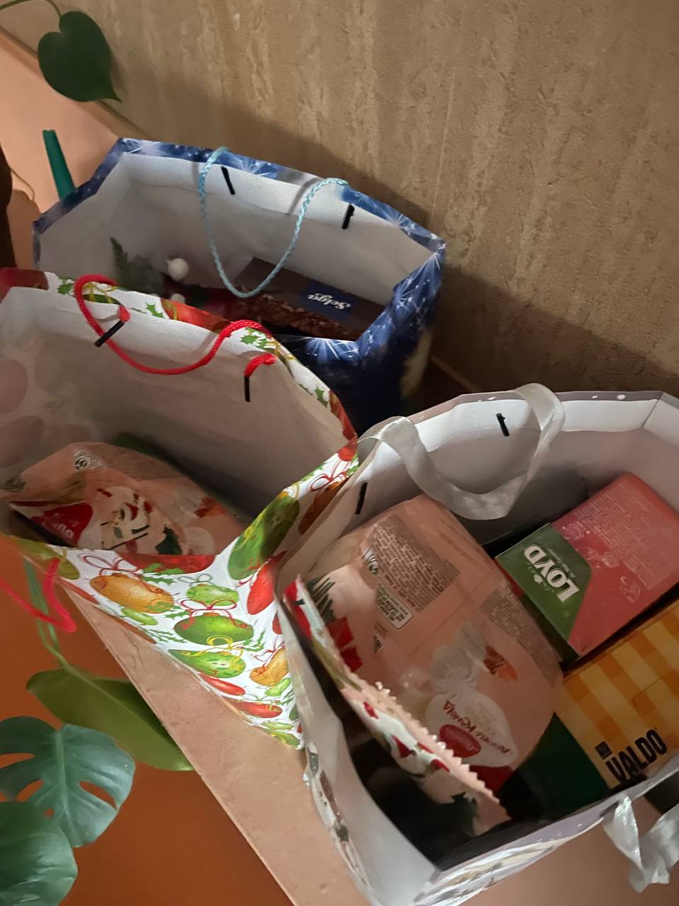 Palīdzi tiem, kas blakus